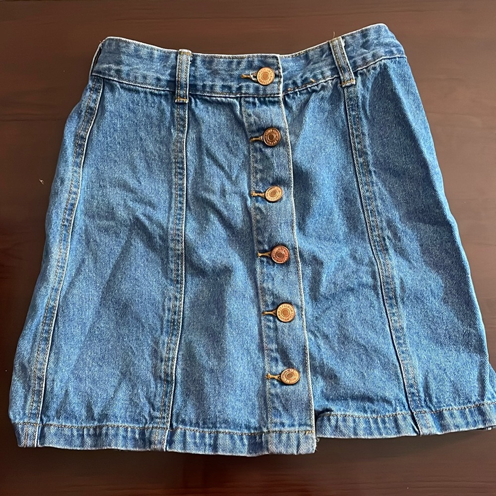 Women’s Dark Blue Denim Skirt: Size S.